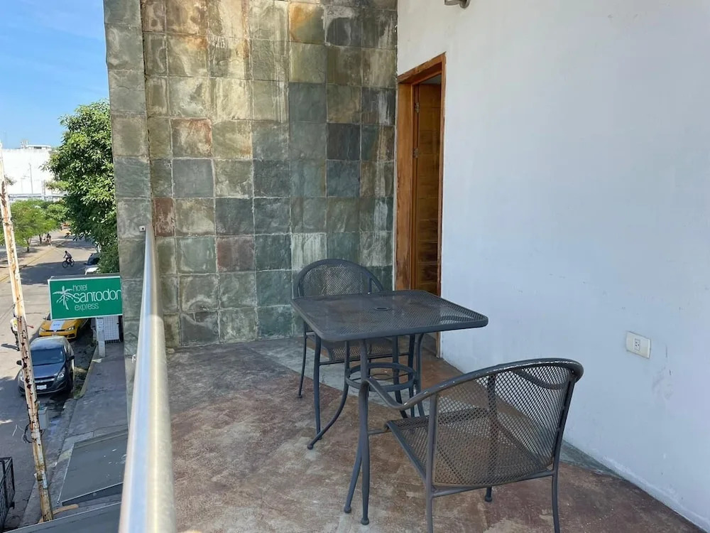 Hotel Santo Domingo Express