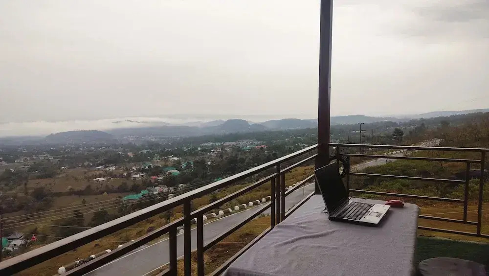 Hotel Nirbana Heights