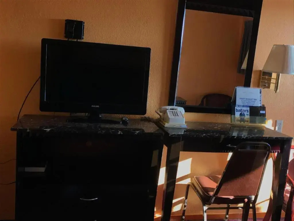Pratt Budget Inn