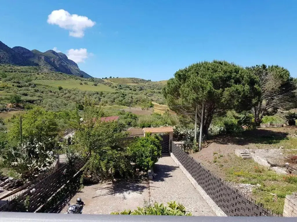 Beautiful Villa in Caccamo + Pool