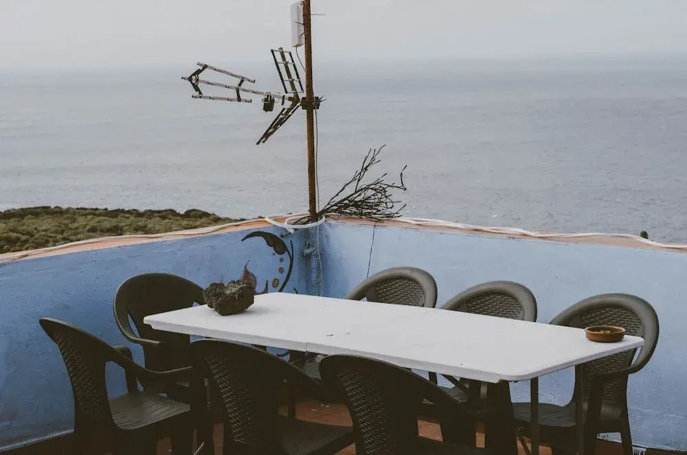 Blue Canary Hostel - Adults Only
