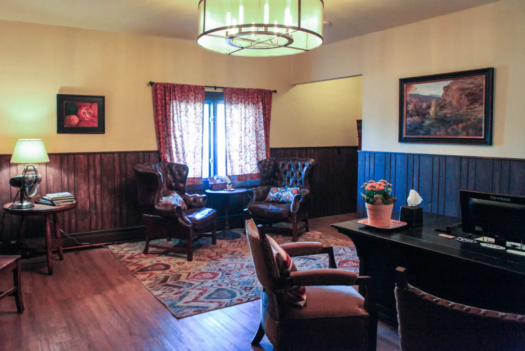 Vasquez Creek Inn