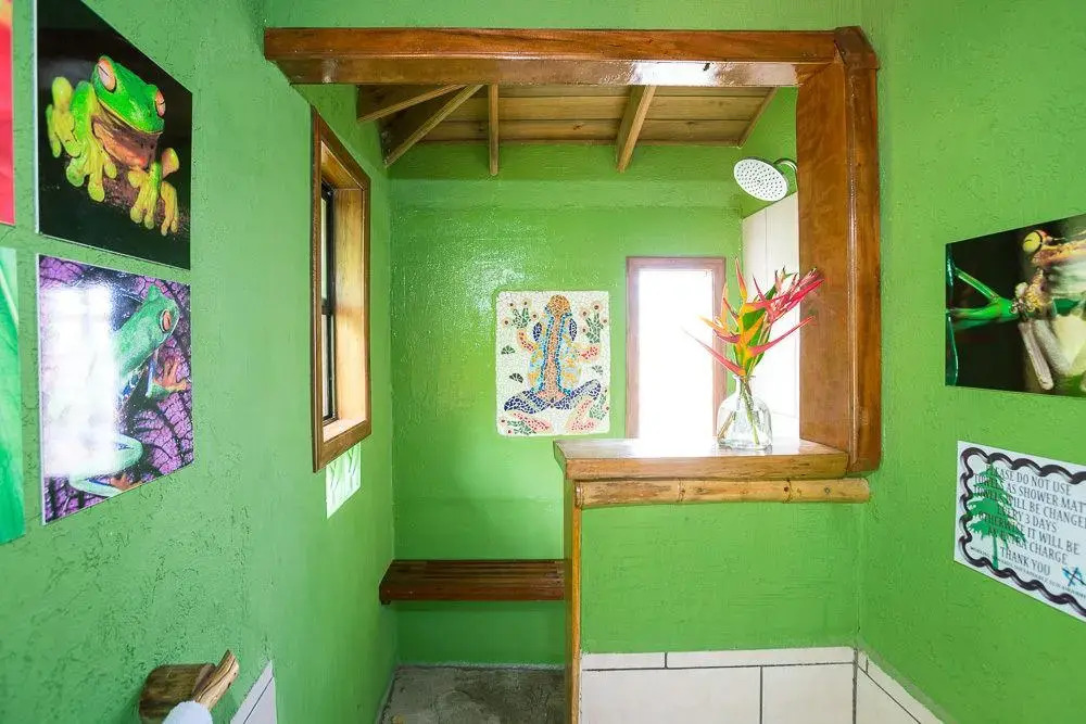 Tranquilseas Eco-Lodge And Diving Center
