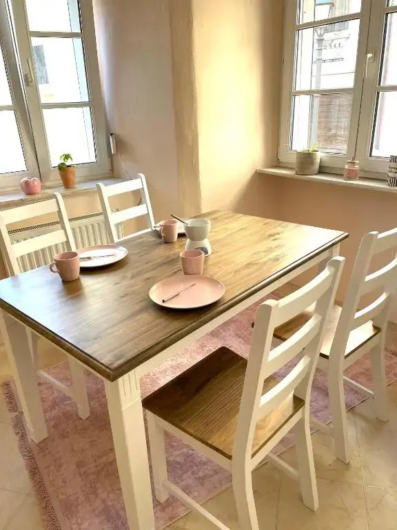 Neu im Angebot, uriges Ferienhaus in der Altstadt von Saarburg mit Sauna, Kinder Spielecke, 1000Mbit Wlan