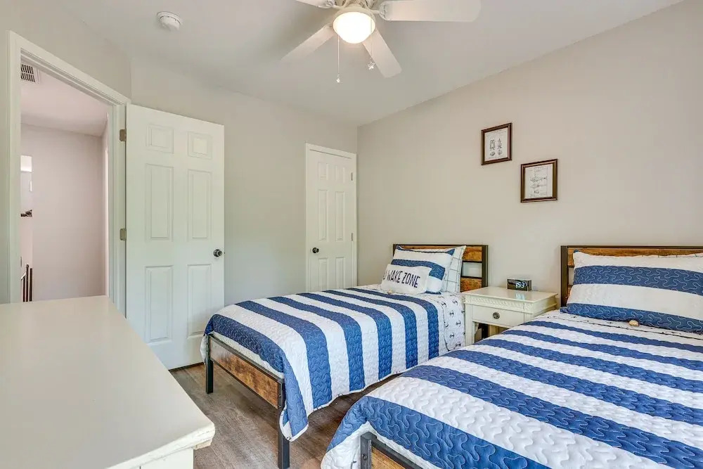 Counce Vacation Rental w/ Private Deck: Near Golf!