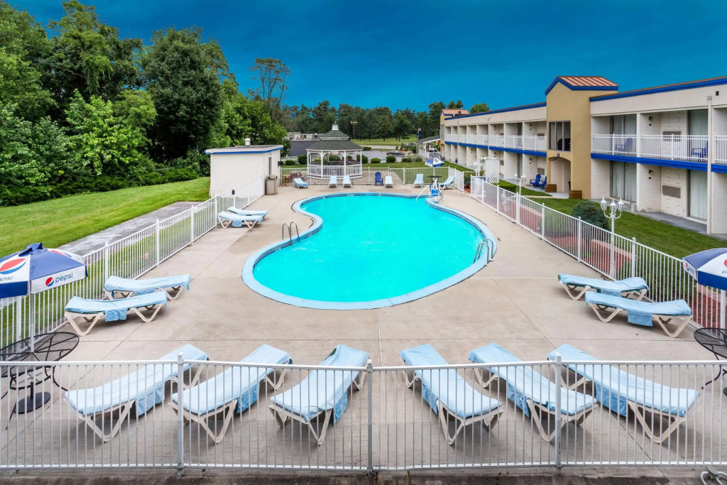 Days Inn By Wyndham Carlisle North
