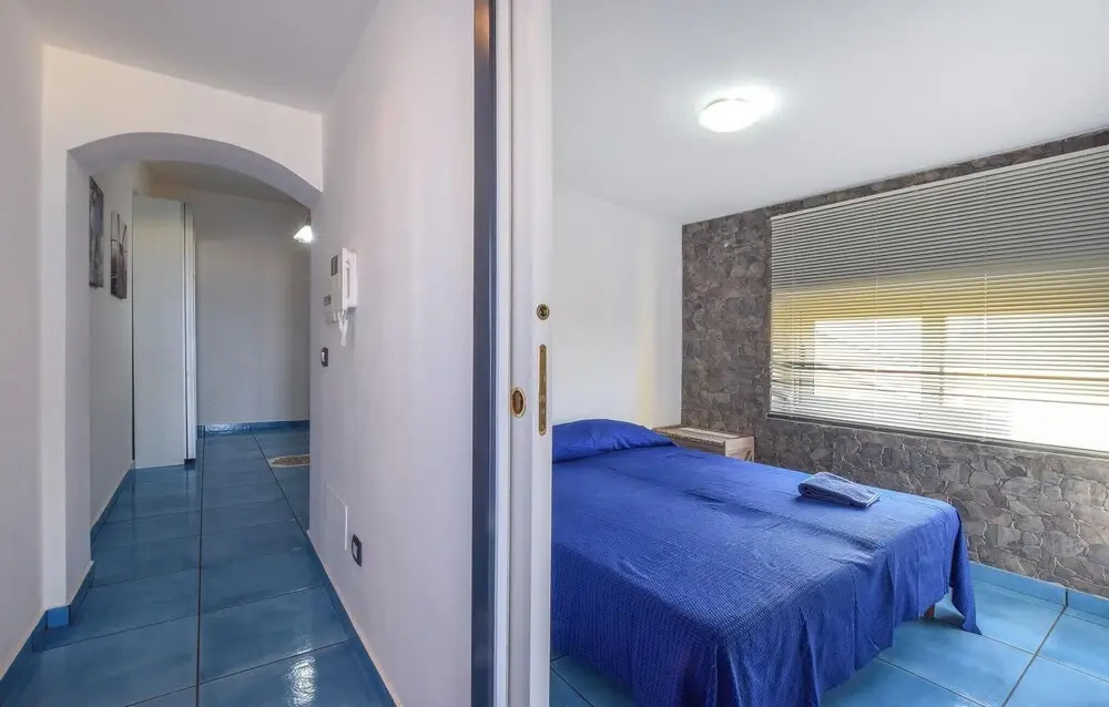 Beautiful Apartment in Capo D'orlando With 4 Bedrooms and Wifi