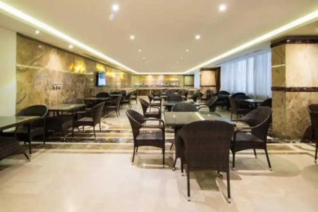 Ebreez Hotel