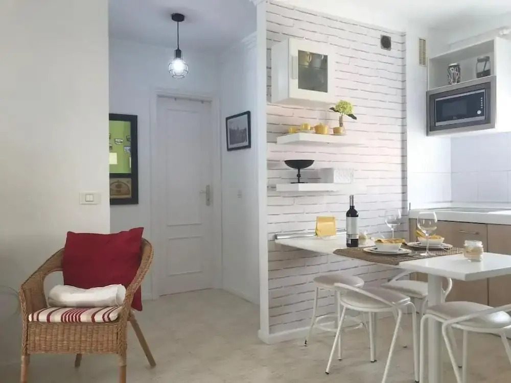 The Cozy Corner Apartment, Primera Línea con Vistas al Mar