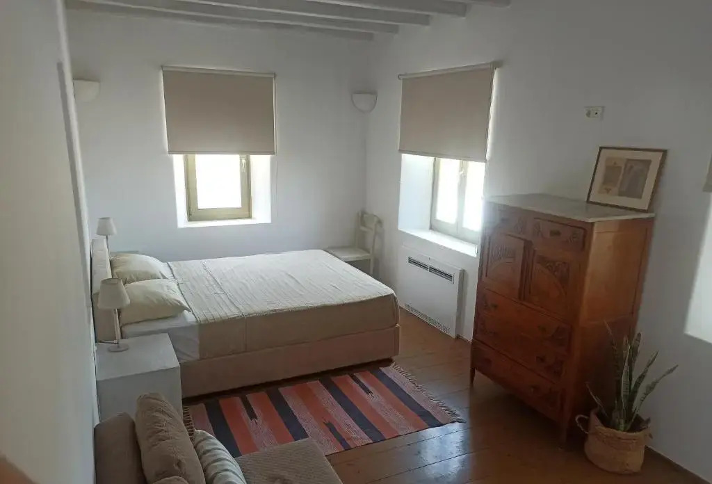 Aviola Mykonos