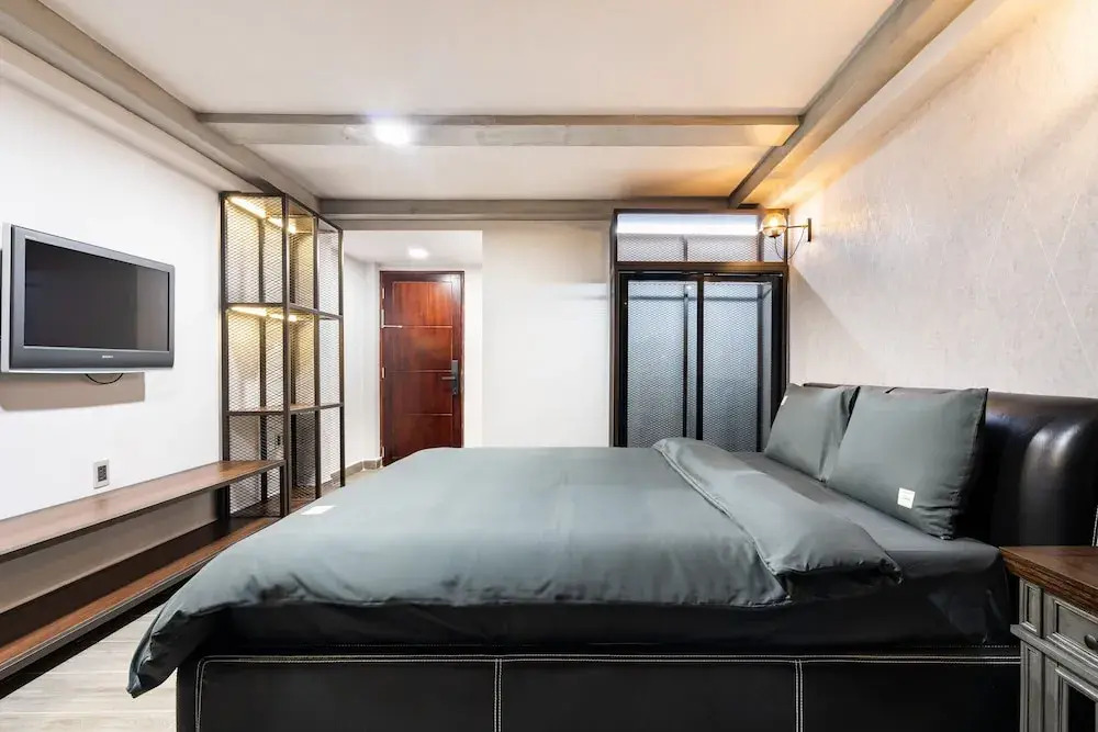 G9 Homestay - Walking Street