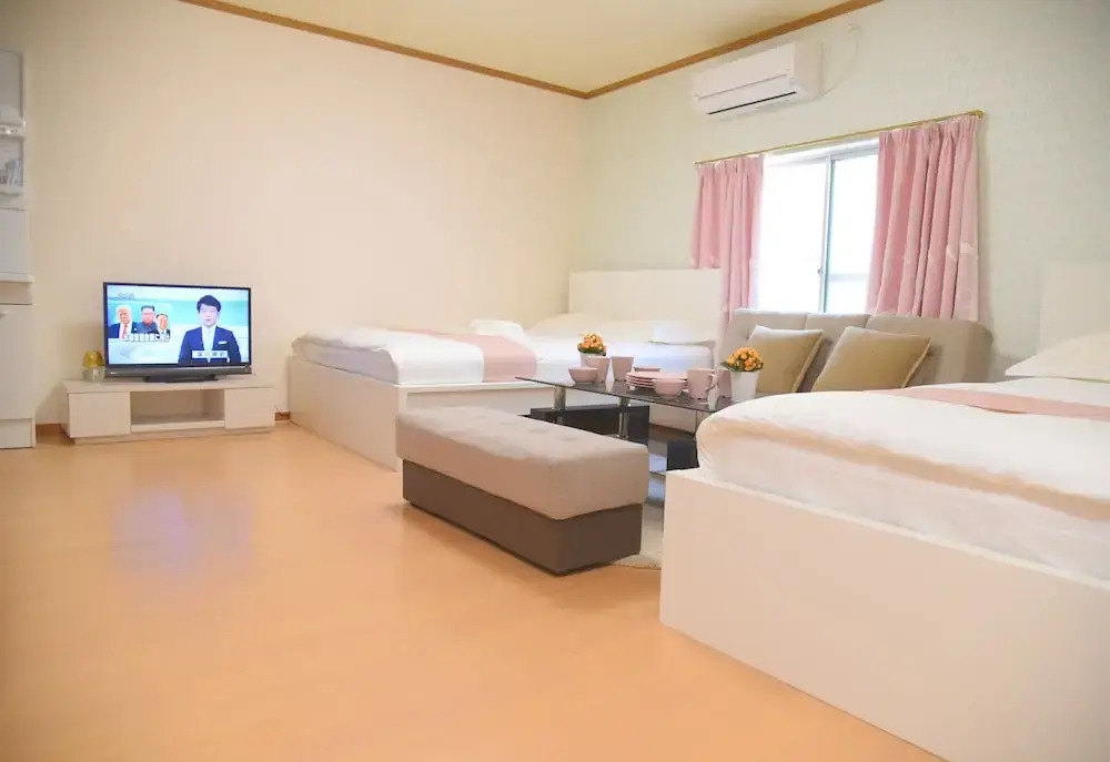 MT Sweet House