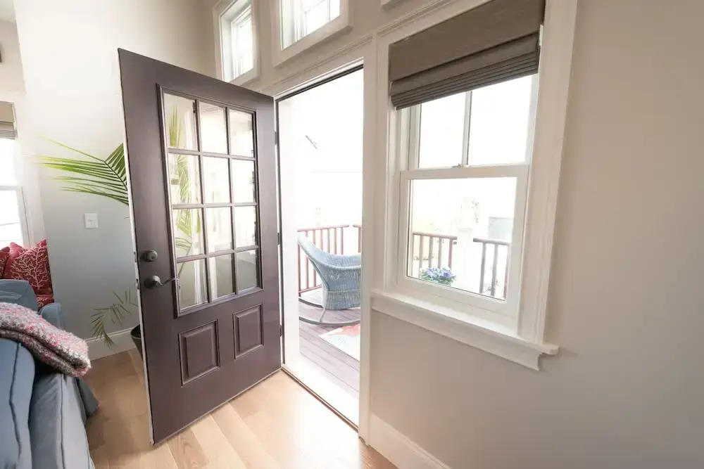 The Newport Lofts - 617 Thames Street