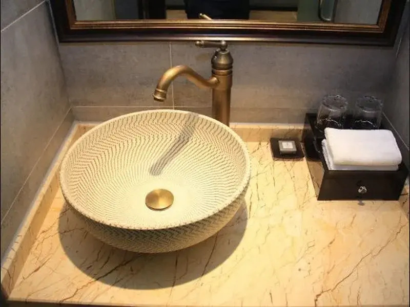 SHOWSE Wellness Hotel