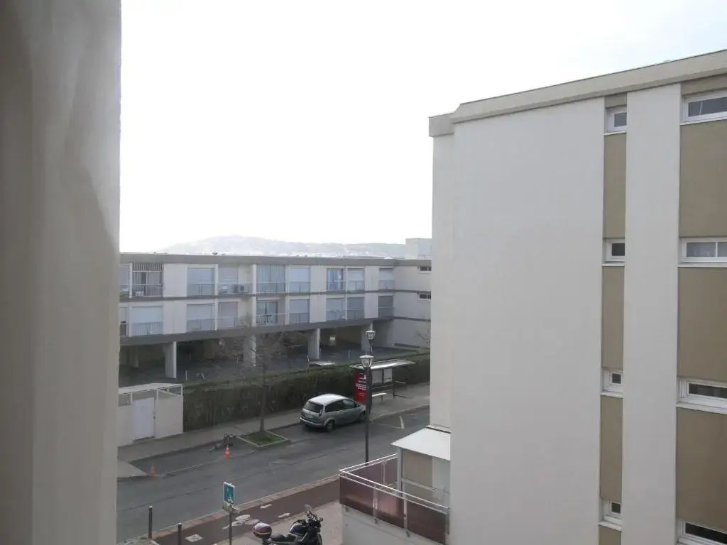 Appartement Balaruc-les-Bains, 1 pièce, 2 personnes - FR-1-553-80