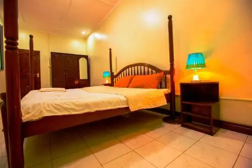 Acacia Hotel and Apartment