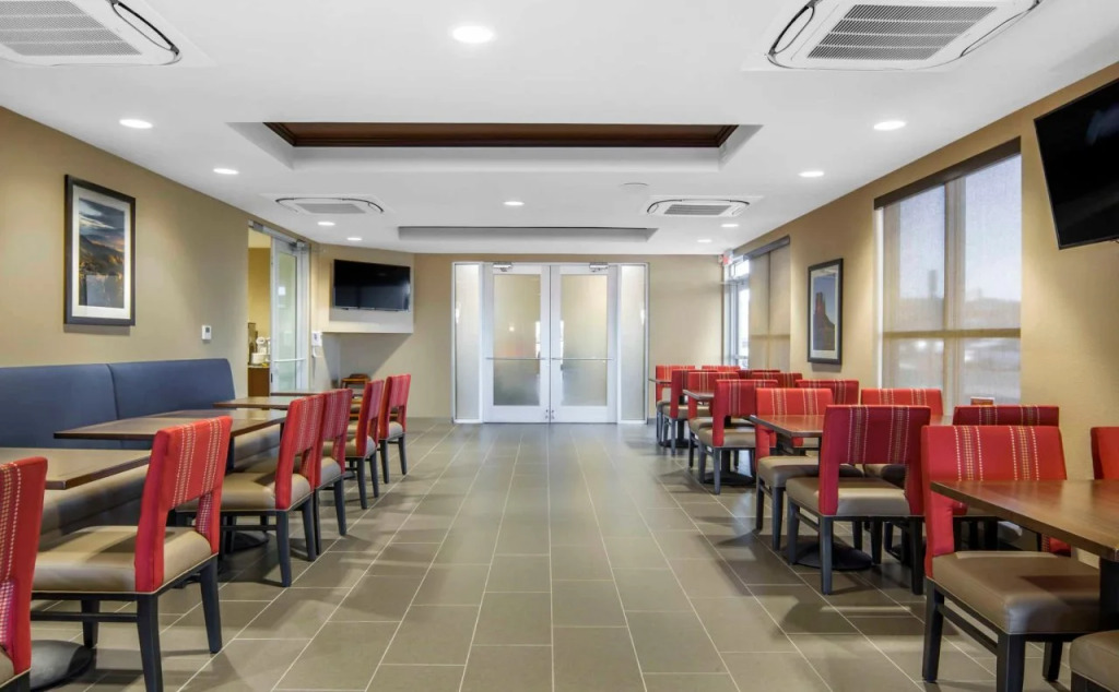 Comfort Inn & Suites Edgewood