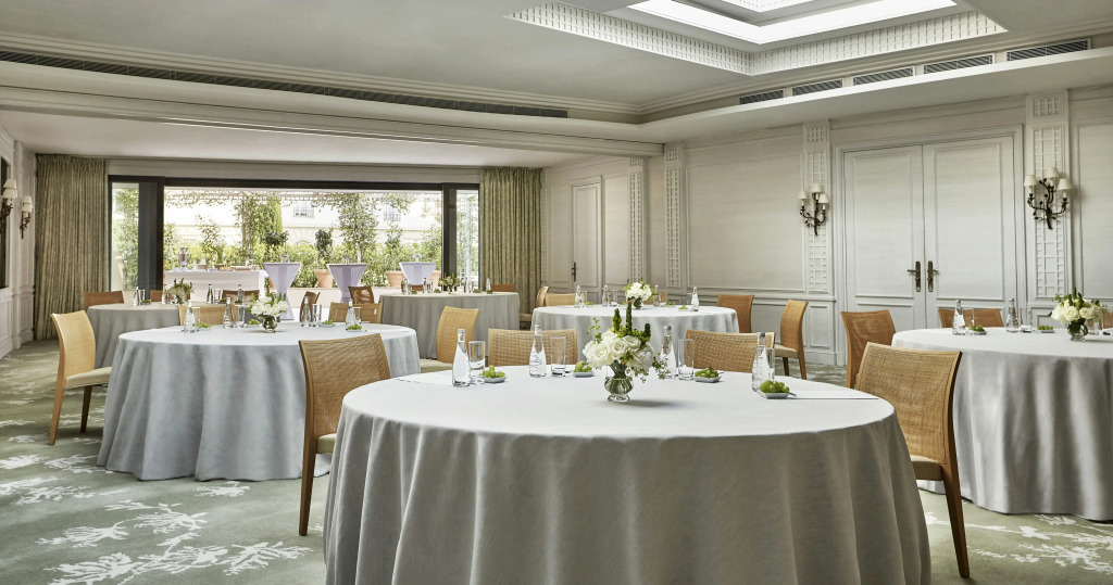 Отель Grand-Hôtel du Cap-Ferrat, A Four Seasons