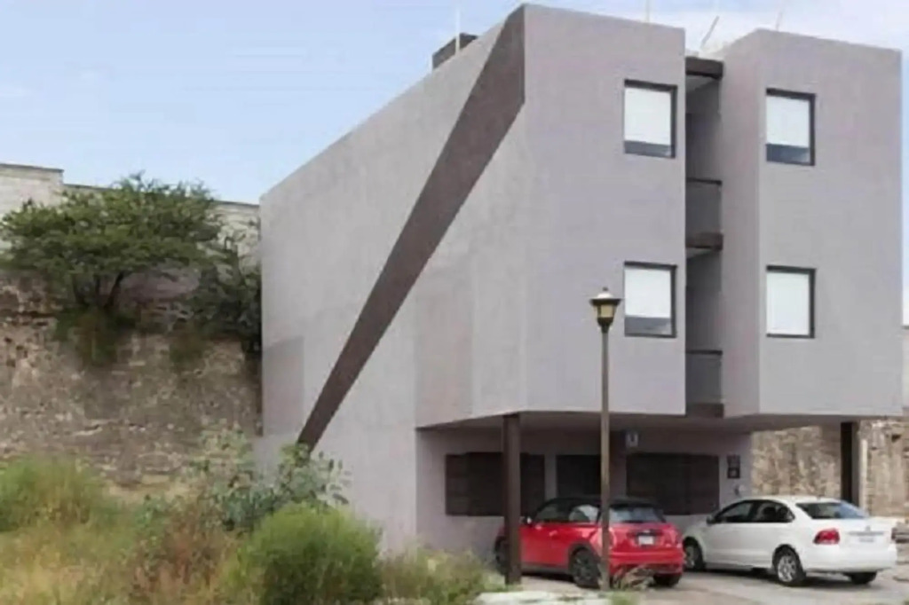 Casa el 9