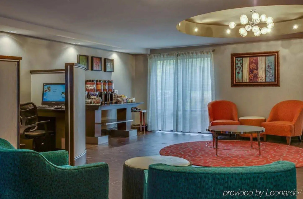 Hampton Inn Bowie