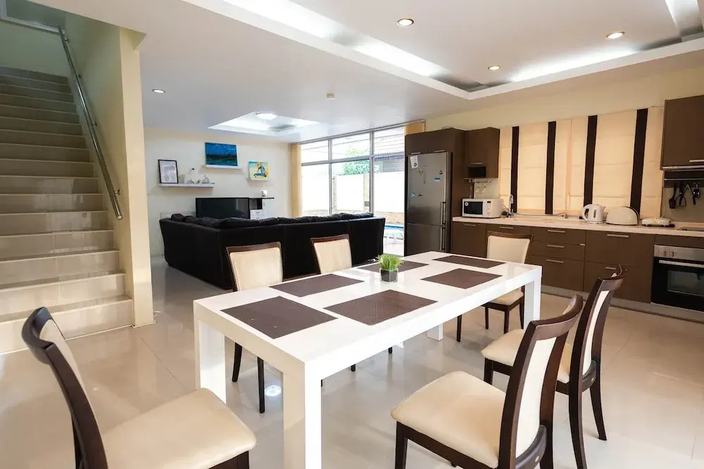 T.W. Marina Pool Villa Pattaya