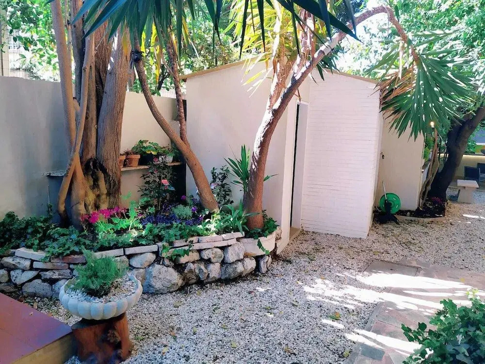 GARDEN HOUSE - Luxury Guest House - Self check-in only