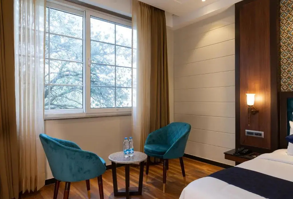 Hotel LA Eden