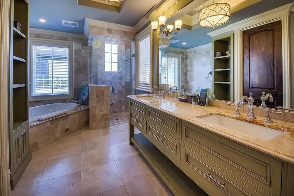 Gigglin Marlin 7 Bedroom Holiday Home by Five Star Properties