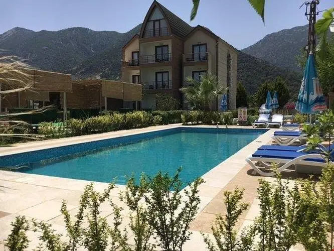 Demirci Hotel