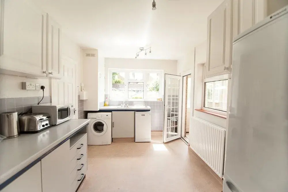 Watford stays - 4bed house