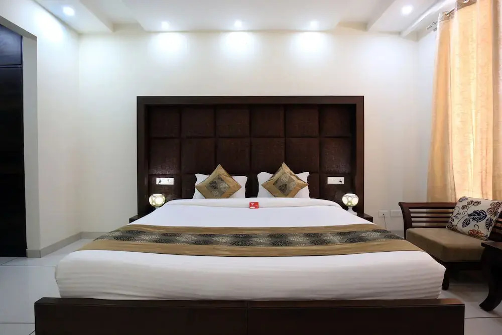 Hotel The 13een