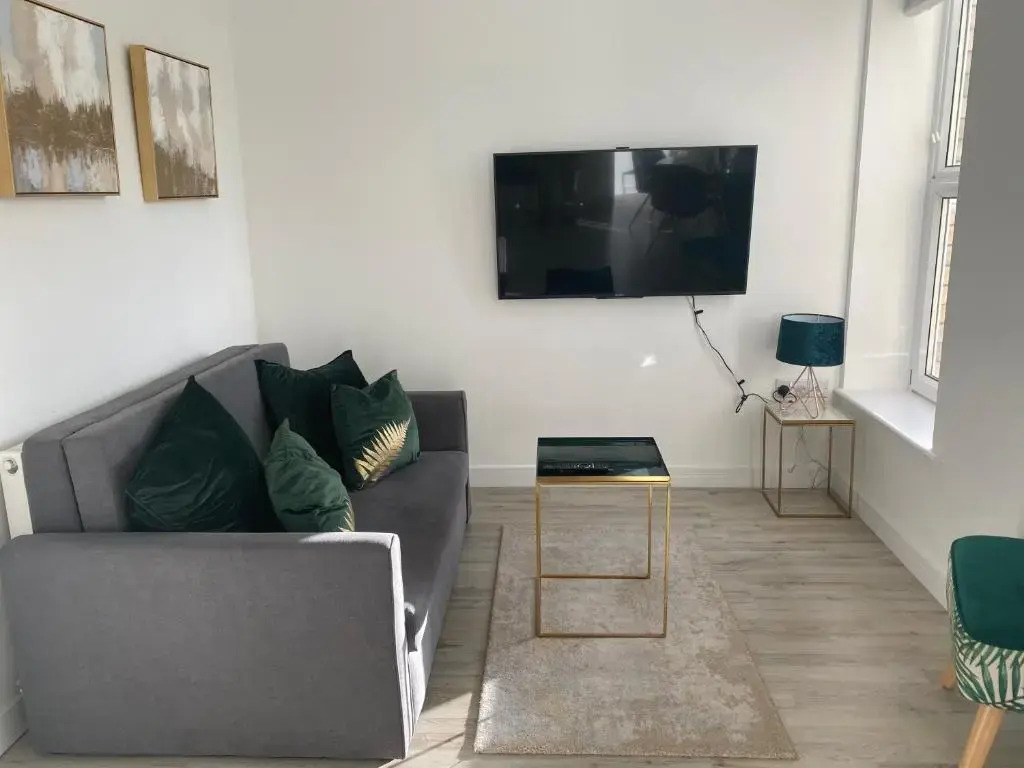 Wyndham Crescent - Stylish Flat in Popular Pontcanna