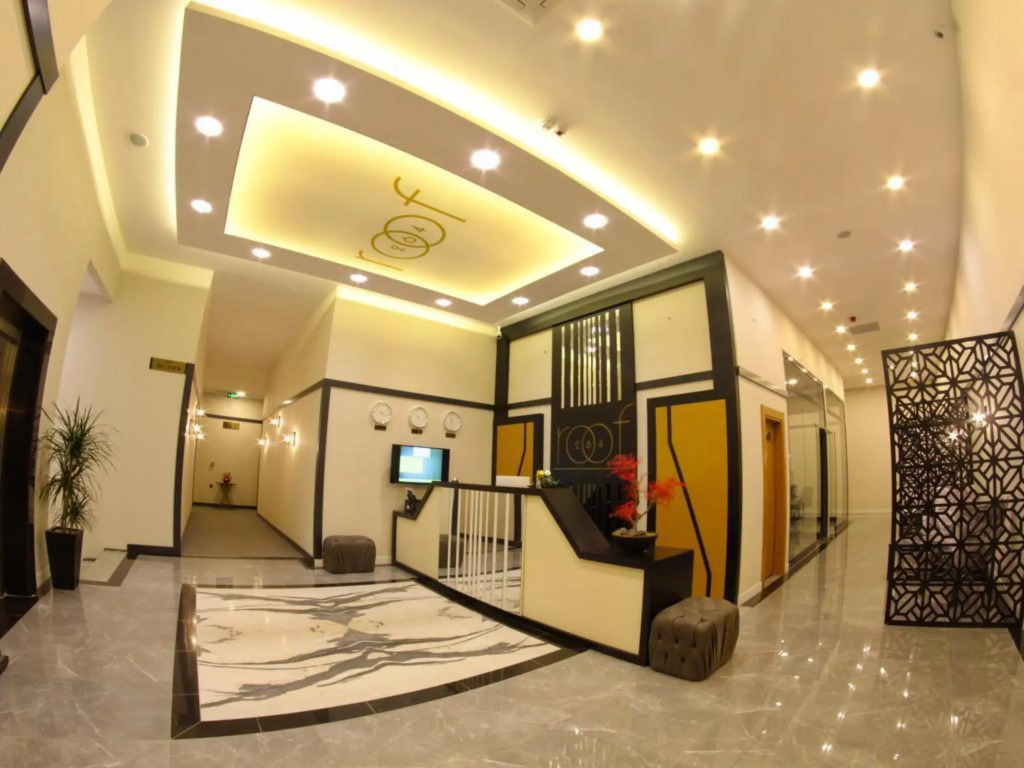 Roof 264 Hotel & Suites