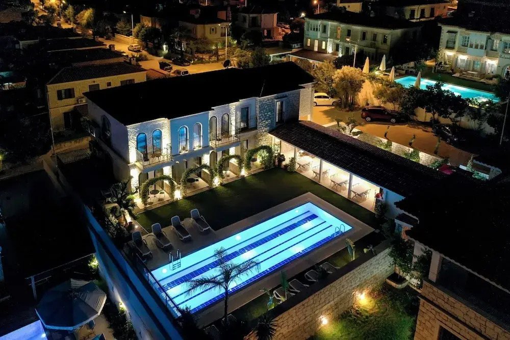 CEMAL ALAÇATI BUTİK HOTEL