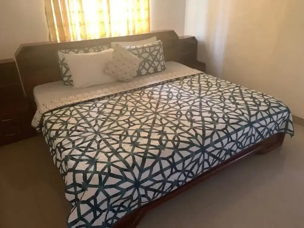 Monipee Hotel
