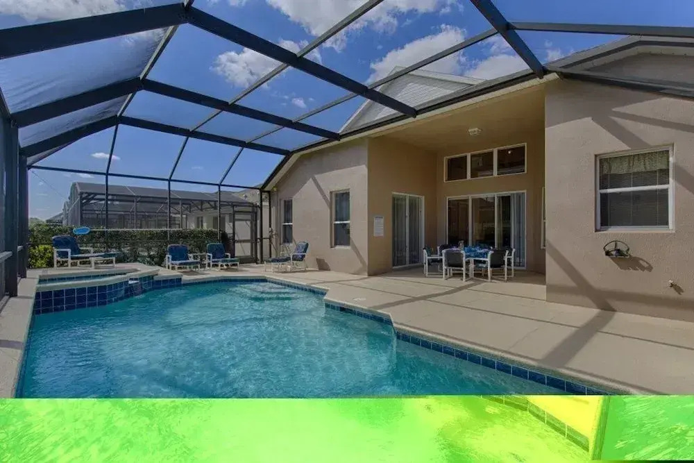Resort 5 Bed Private Pool & Spa, Game Room Home 5 Bedroom Villa by RedAwning