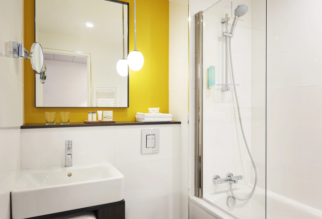 B&B HOTEL Paris 17 Batignolles
