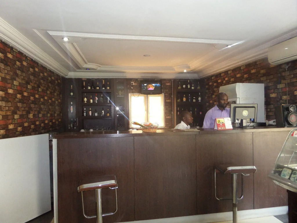 Savannah Suite Hotel Garden Gwarinpa