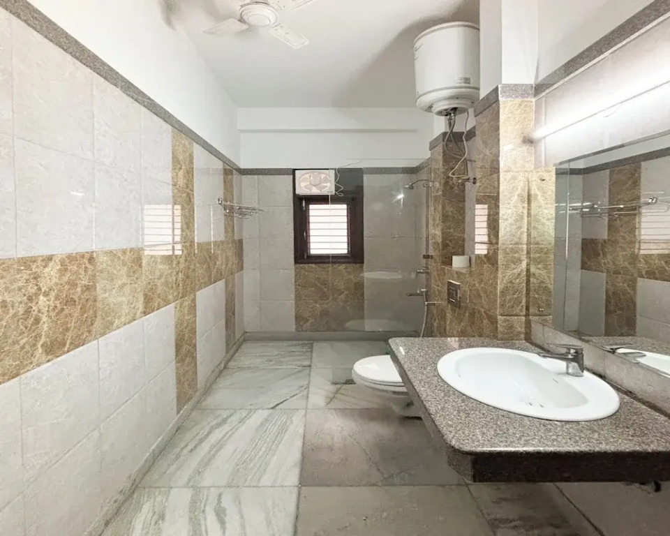 Housr 2 BHK Apartment Sector 39 Gurgaon