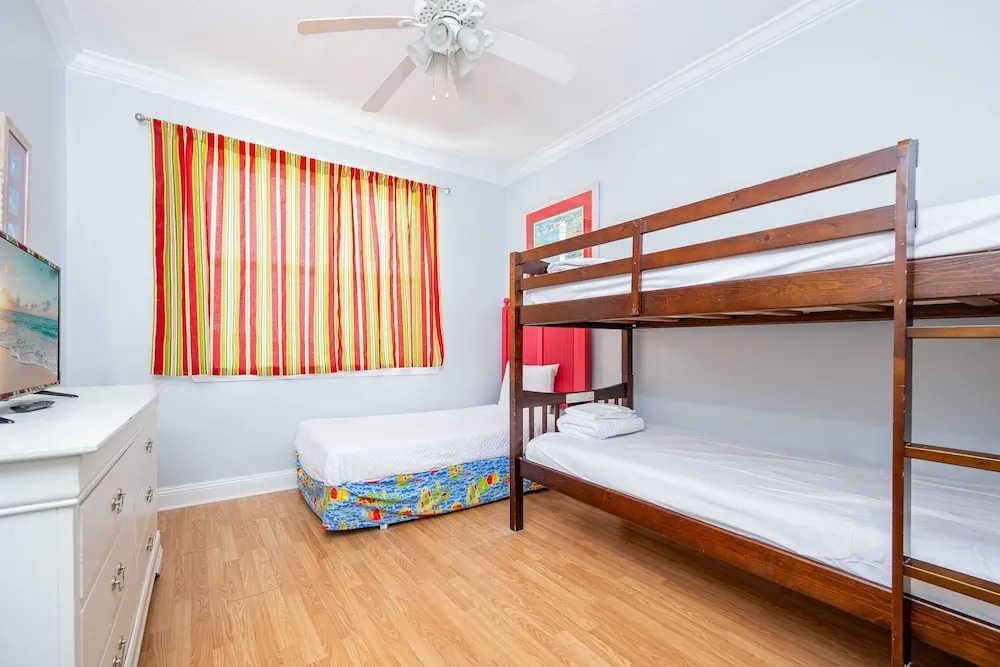 Funspot 1713 5 Bedroom Home