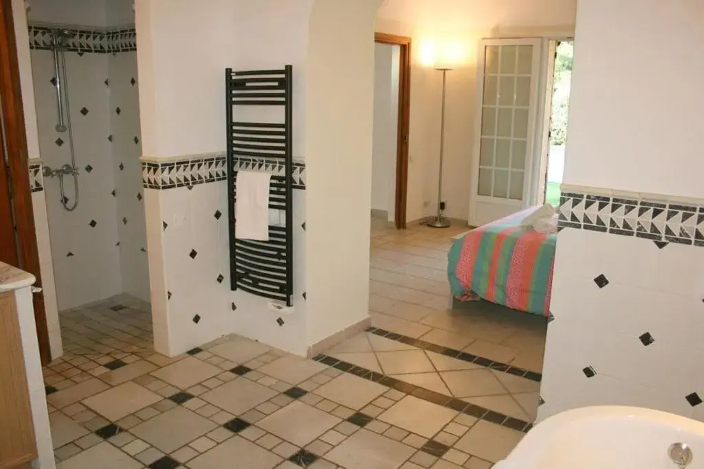Villa Lucendiluna 14 personnes piscine plage 5min le paradis