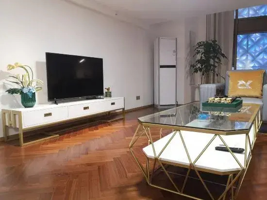 Hongqiao Aegean Sea LOFT Apartment