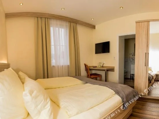 Hotel Zur Stadt Cassel