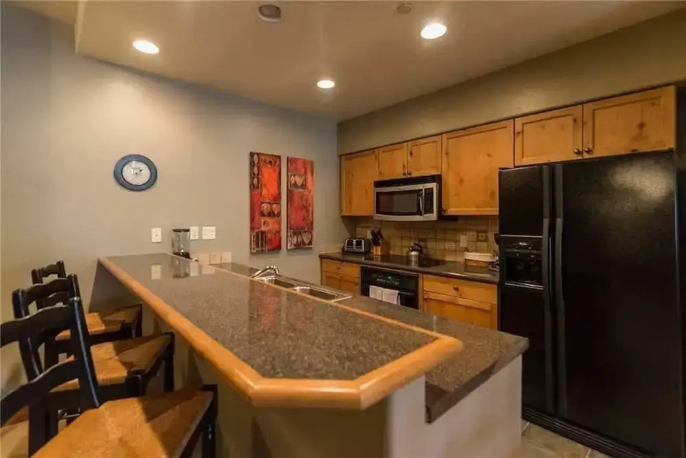 2211 Timberline Lodge, Trappeur's Crossing Apartment 1