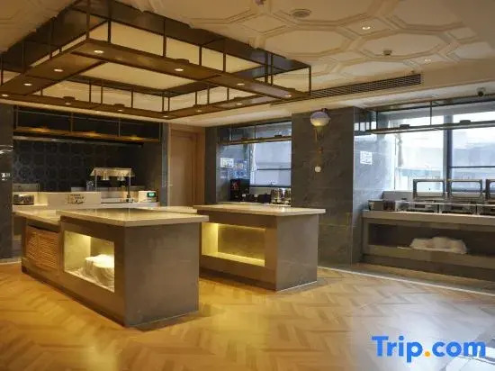 Vienna International Hotel (Guiyang High Speed Rail North Station Junfa City Branch)