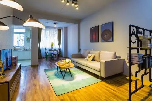Chongqing Yubei·Guojibolanzhongxin· Locals Apartment 00127380