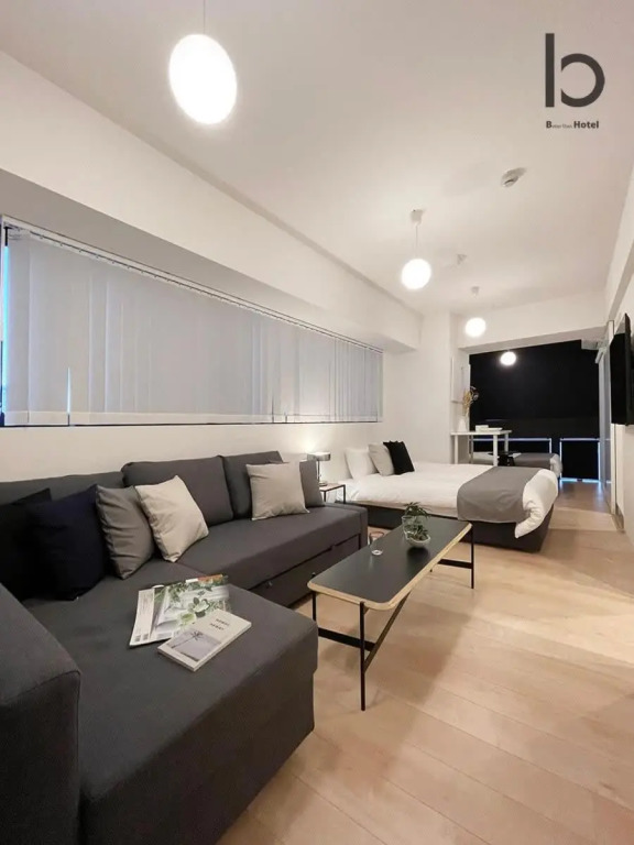 Modern 1 BR Apartment, Close to Peace Park, For 6 PPL