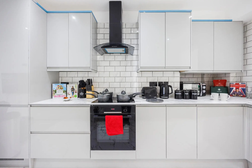 London Luxury Ground Floor Apartment