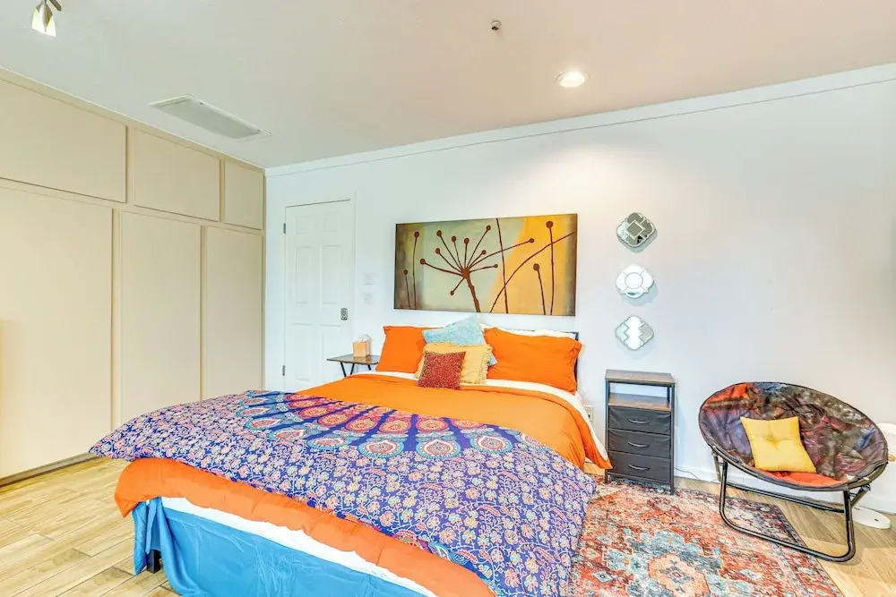 Modern Studio w/ Pool Access in Scottsdale!