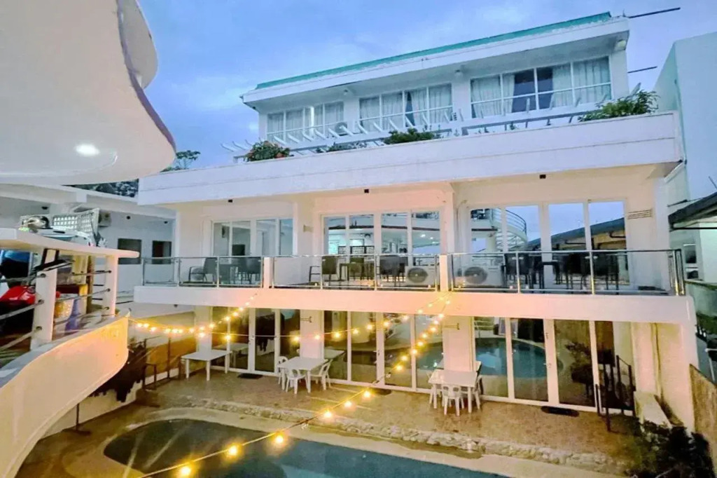 Arkipelago Divers and Beach Resort